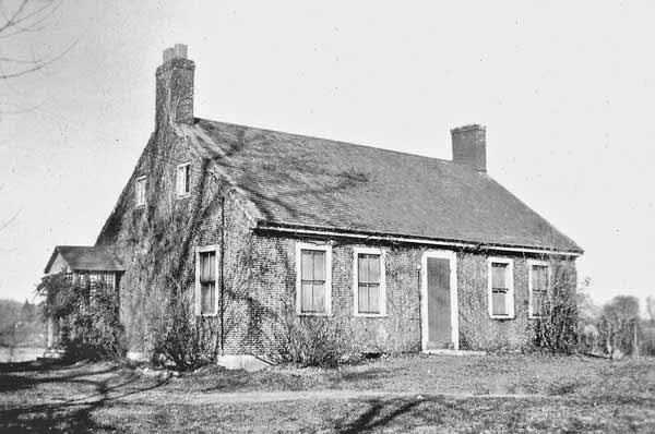47 Warrent St